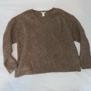HM V-Neck Sweater